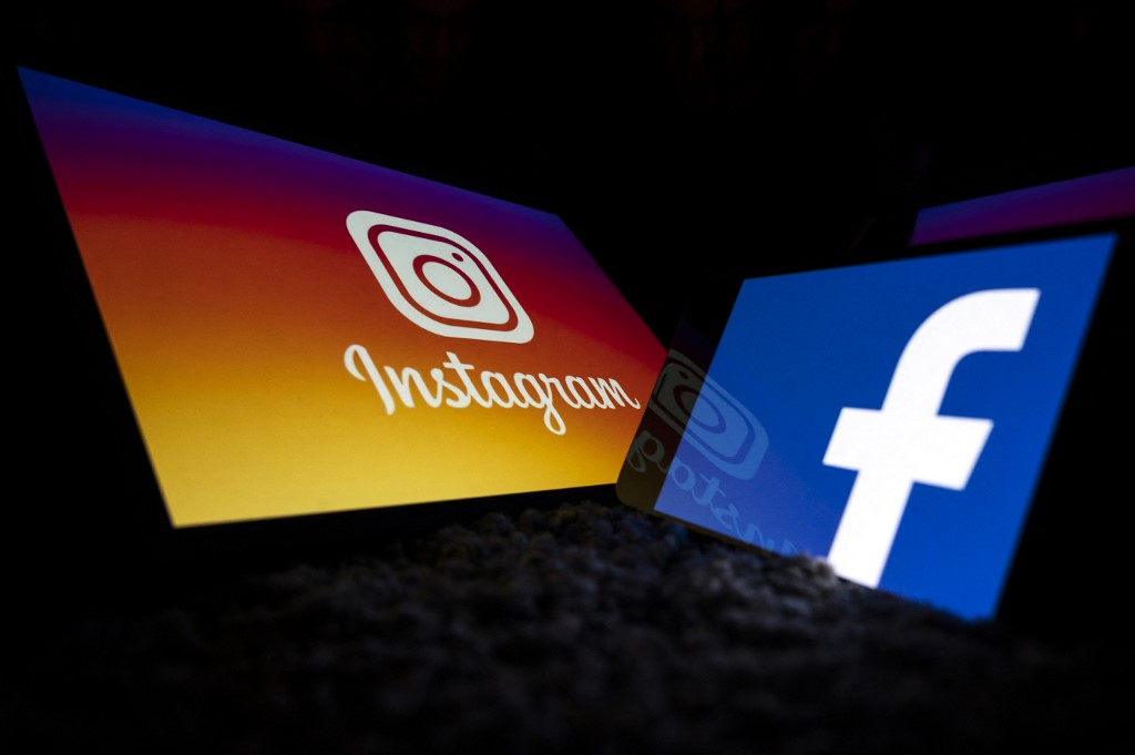 Facebook, Instagram