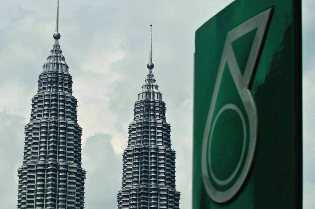 petronas